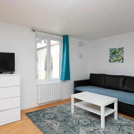 Studio Leon Gambetta Appartamento Drancy
